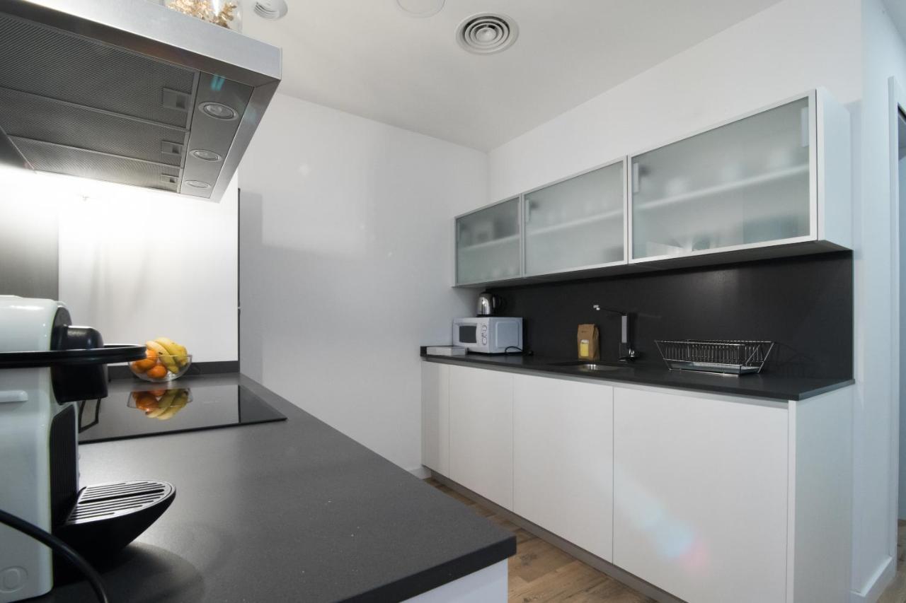 Apartamentos Almada Saragosse Extérieur photo
