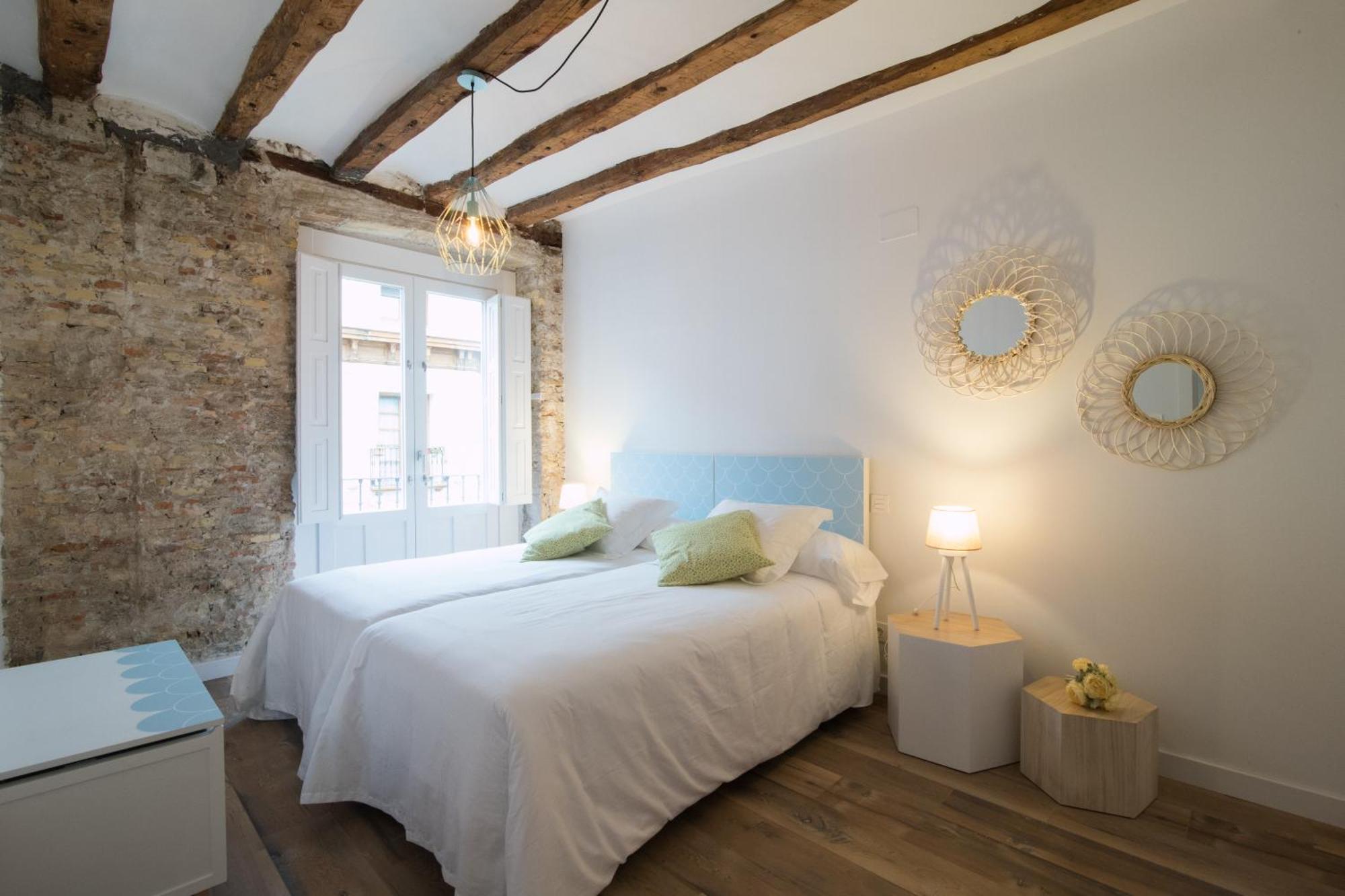 Apartamentos Almada Saragosse Extérieur photo